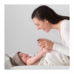 ÄLSKAD 带帽婴儿毛巾, 白色, 米黄色