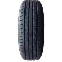 邓禄普 轮胎235/65R17    108V    PT3