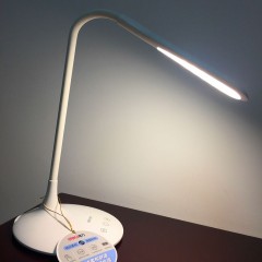 得力 台灯LED灯源笔筒式双光源照明灯内置电池触控开关USB接口4326