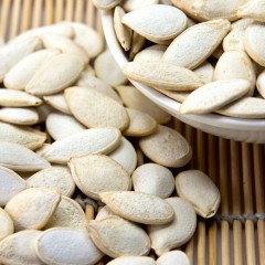 百草味 南瓜子160g