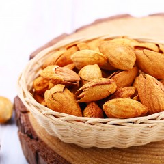 百草味 奶油味巴旦木坚果干果零食180g手剥薄壳纸皮扁桃仁零食