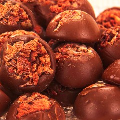 金丝猴 黑糖话梅糖办公室女生休闲零食喜糖500g糖果散装