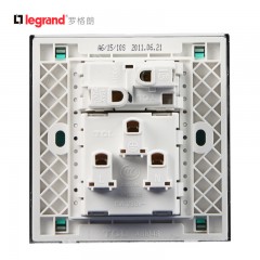 罗格朗 16A空调专用插座带开关大功率家用一开三孔电热水器面板