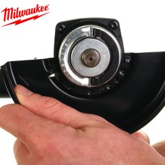 Milwaukee/美沃奇 100毫米1000瓦角磨机电动工具 AG10-100