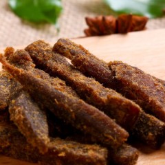 百草味  五香牛肉条 100g